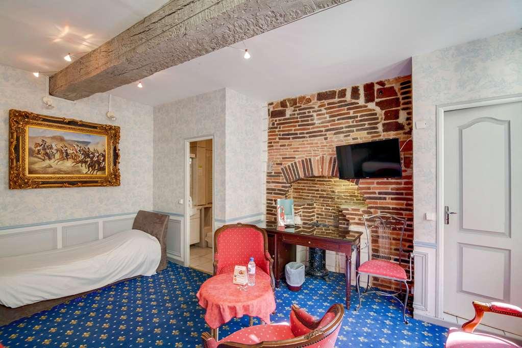 Brit Hotel Comtes De Champagne - Troyes Centre Historique Habitación foto